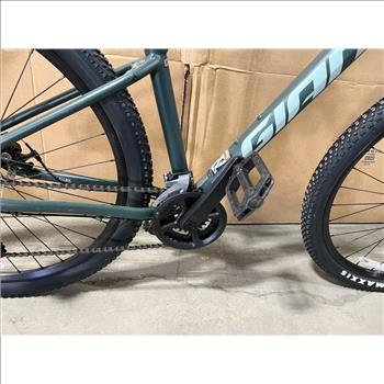Giant Talon Mountain Bike