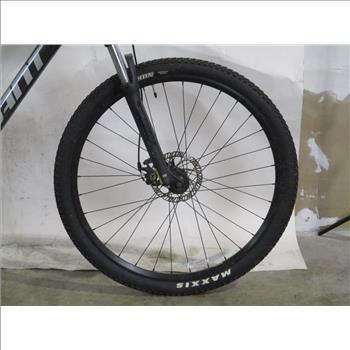 Giant Talon Mountain Bike