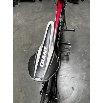 Giant TCR Advanced Carbon Road Bike