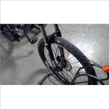 Giant Trance 27.5 Inch Full Suspension Mountain Bike