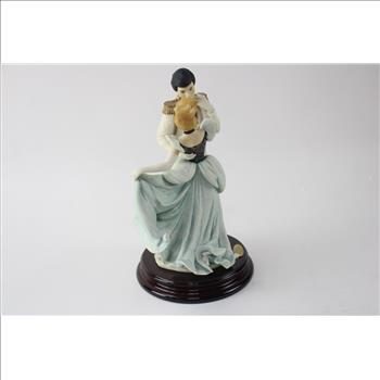 Giuseppe Armani Figurines, 107/ C Cinderella And The Prince