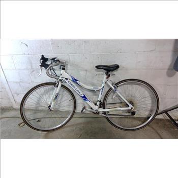 GMC Denali Womens Road Bike