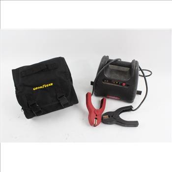 GoodYear Air Compressor And Duralast Jump Starter, 2 Pieces