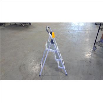 Gorilla Ladders Step Stool