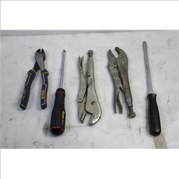 Green Craftsman Toolba W/ Misc Tools