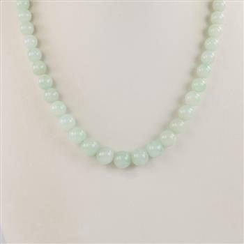 Green Glass Beads Silver Clasp Necklace