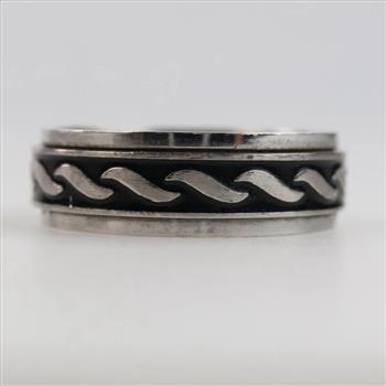 Grey Metal Black Accent Fashion Spinner Ring