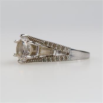 Grey Metal Clear Stone Fashion Ring