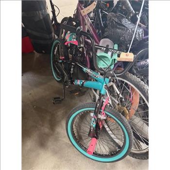 Group Of 12 Used Bikes