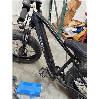 Group Of 2 Used E-Bikes And 1 EScooter