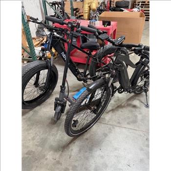 Group Of 2 Used E-Bikes And 1 EScooter