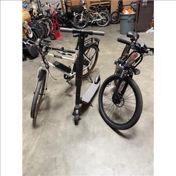 Group Of 2Used E-Bikes And 1 E-Scooter