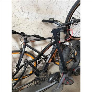 Group Of 3 Used Bikes And 3 E-Scooters