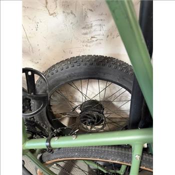 Group Of 3 Used Bikes And 3 E-Scooters