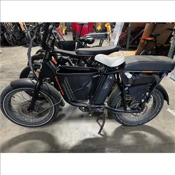 Group Of 4 Used E-Bikes