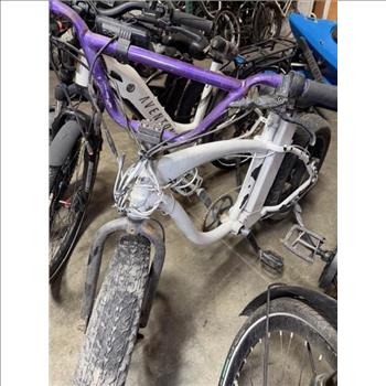 Group Of 4 Used E-Bikes