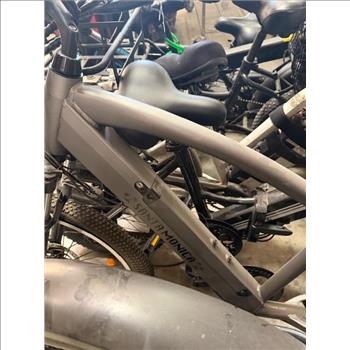 Group Of 7 Used E-Bikes SOLD FOR PARTS