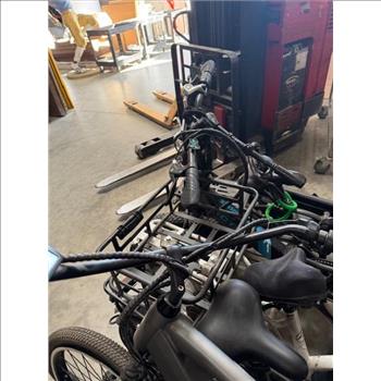 Group Of 7 Used E-Bikes SOLD FOR PARTS