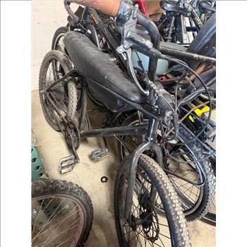 Group Of 9 Used E-Bikes SOLD FOR PARTS