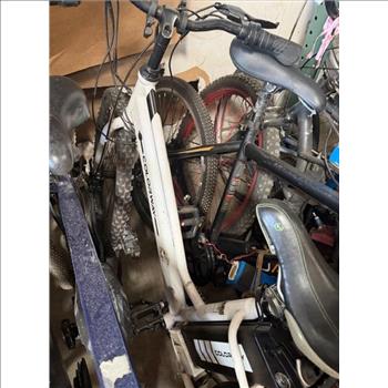 Group Of 9 Used E-Bikes SOLD FOR PARTS