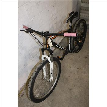 GT Aggressor Mountain Bike