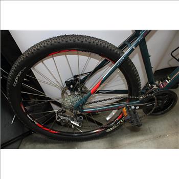 GT Aggressor Pro Mountain Bike