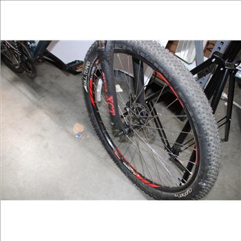 GT Aggressor Pro Mountain Bike