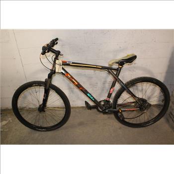 GT Avalanche Mountain Bike