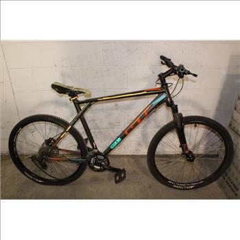 GT Avalanche Mountain Bike