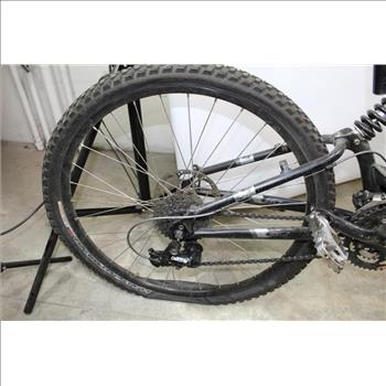 GT IDrive 5.0 Full Suspension Mountain Bike
