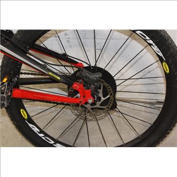 GT Marathon Expert Carbon Mountain Bike