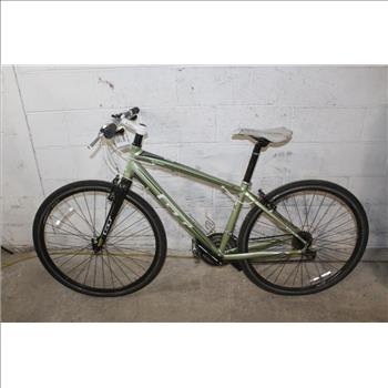 GT Tachyon 3.0 Hybrid Bike
