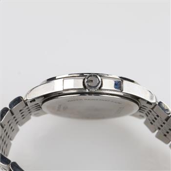 Gucci G Timeless 0.80ct TW Diamond Watch