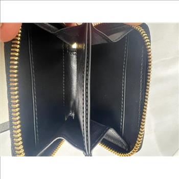 Gucci Leather Zipper Wallet - Doublechecked By Entrupy