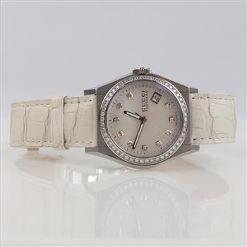 Gucci Pantheon 0.30ct TW Diamond Watch