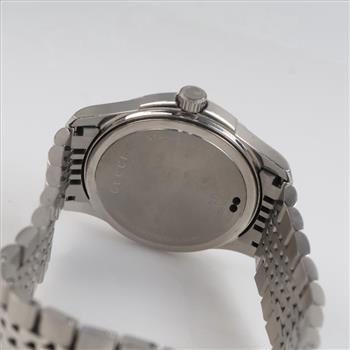 Gucci Timeless Watch