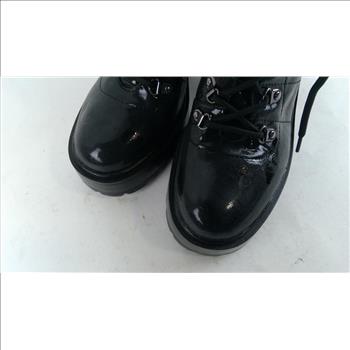 Guess Womens Boots Size 10