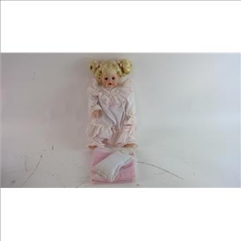 Hamilton Collection Sleep Tight Sweetheart Doll