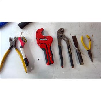 Hand Tools, 15+ Pieces