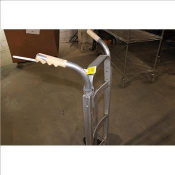 Hand Truck With Pneumatic Tires