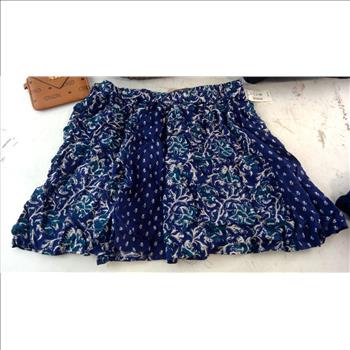 Handbags And More 5 Pieces