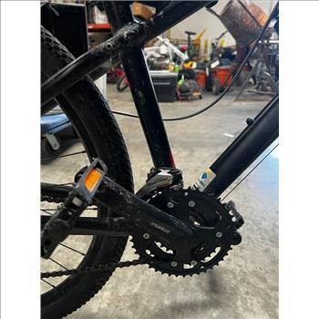 Haro Flightline 26 Inch Mountain Bike