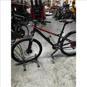 Haro Flightline 26 Inch Mountain Bike