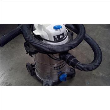 HART 8 Gallon Wet/Dry Vacuum