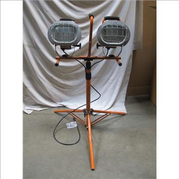 HDX Twin Portable Work Light And Stand