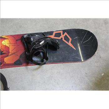 Heelside Slayer Snowboard With Bindings