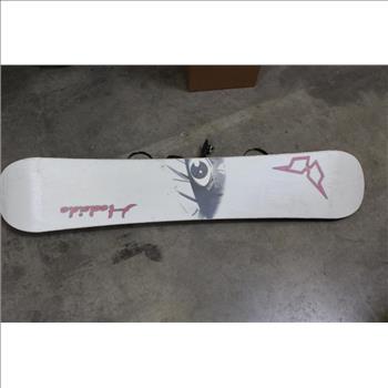 Heelside Slayer Snowboard With Bindings
