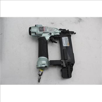 Hitachi Brad Nailer