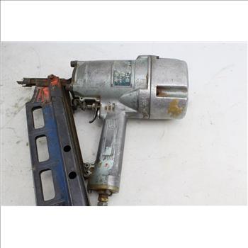 Hitachi Heavy Duty Nail Gun