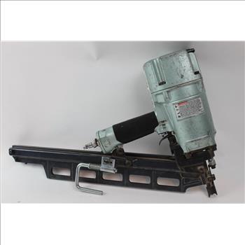 Hitachi NR83A3 Air Strip Nailer